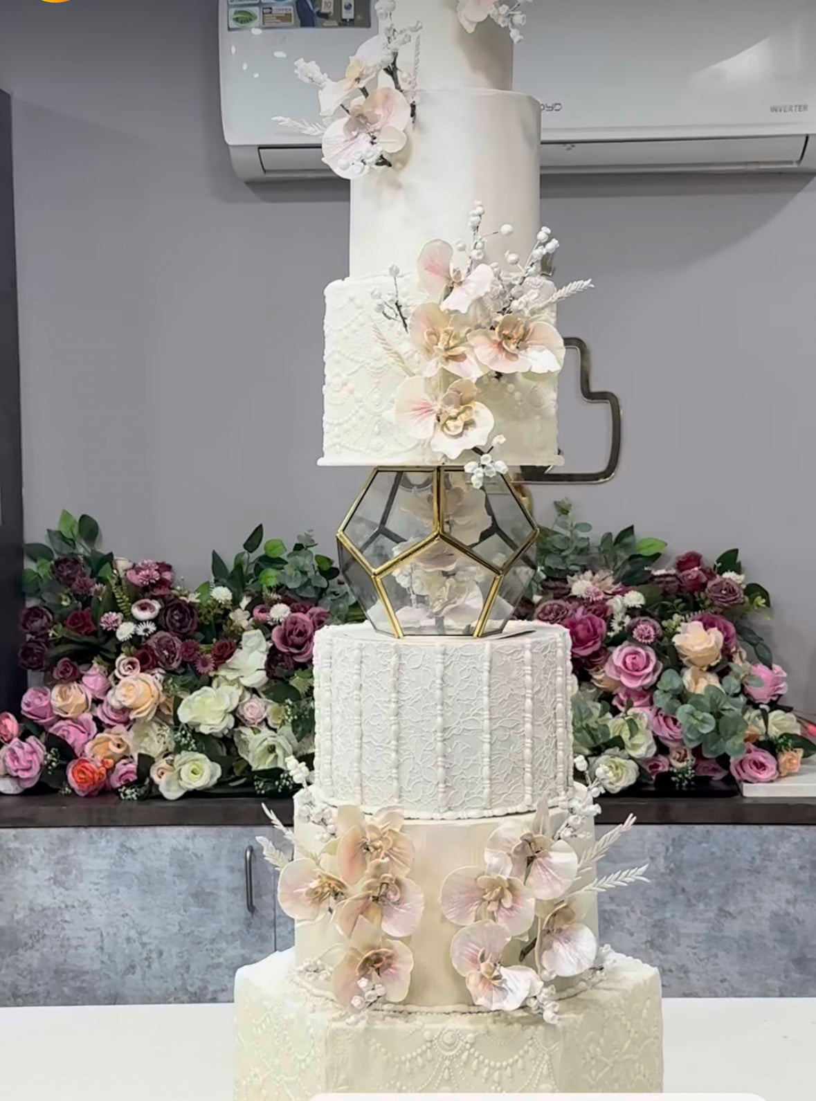 Cubicle Cake Spacer