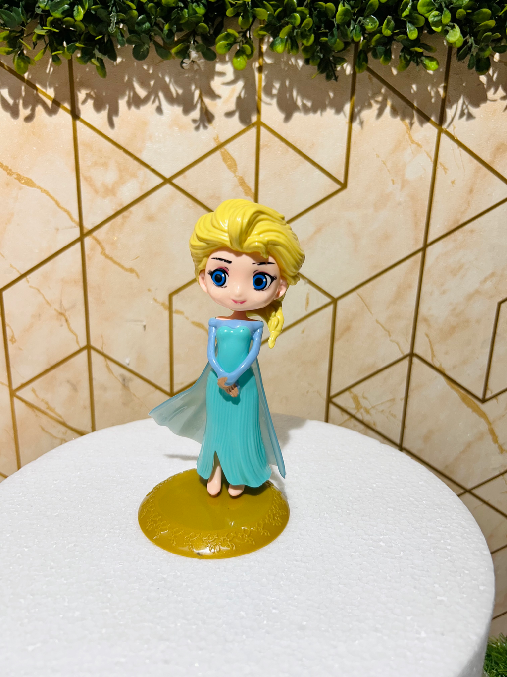 Elsa Cake Doll