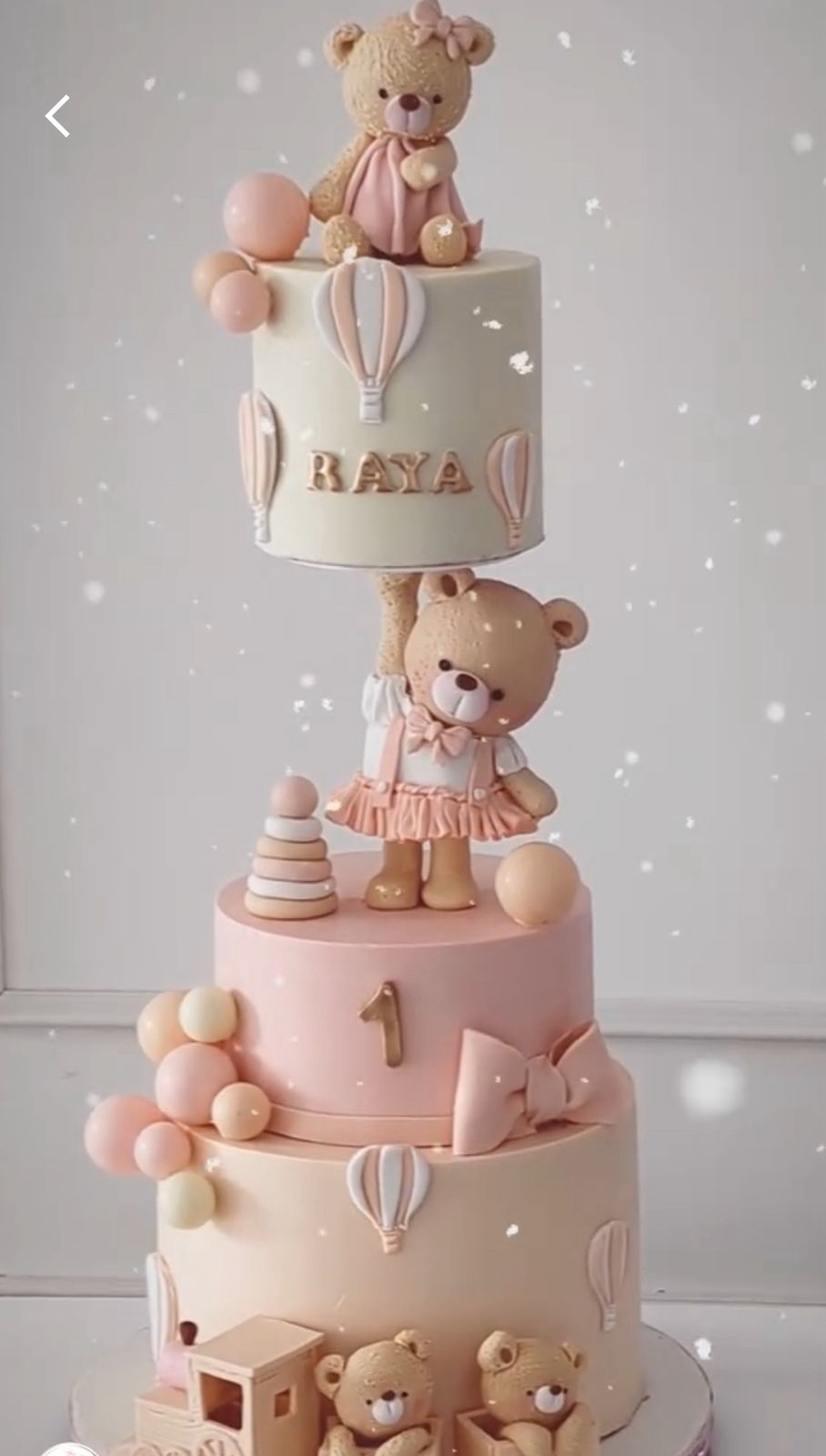 3-Tier Anti Gravity Cake Stand