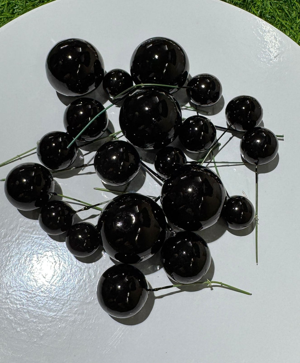 Faux Balls (pack of 20 pieces )