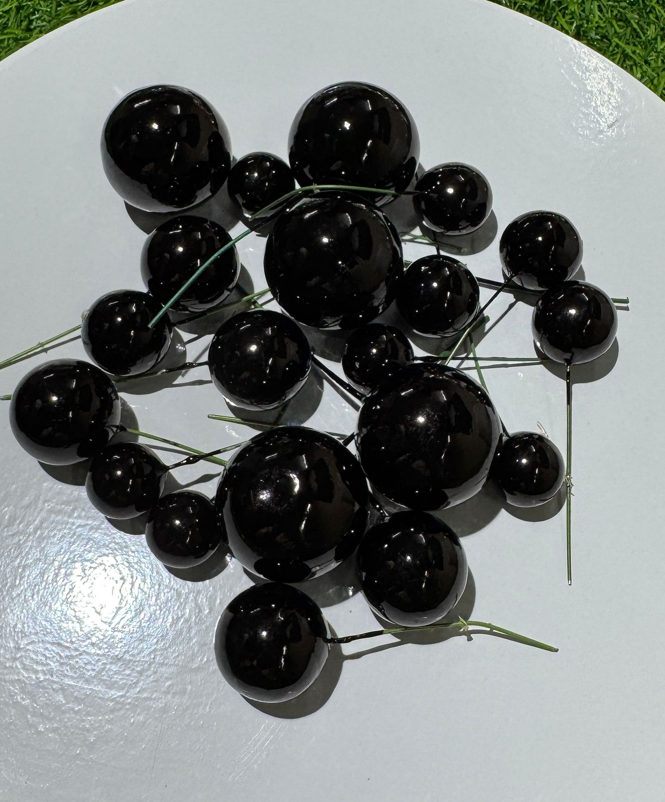 Faux Balls (pack of 20 pieces )