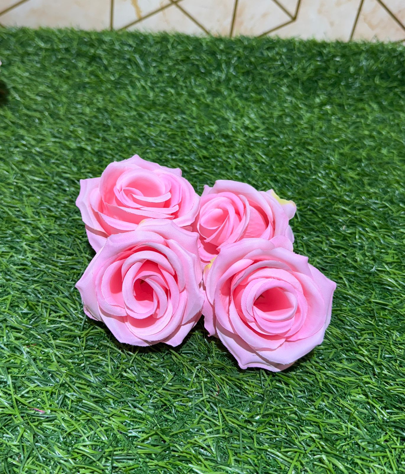 New Rose Flower (4 pcs)