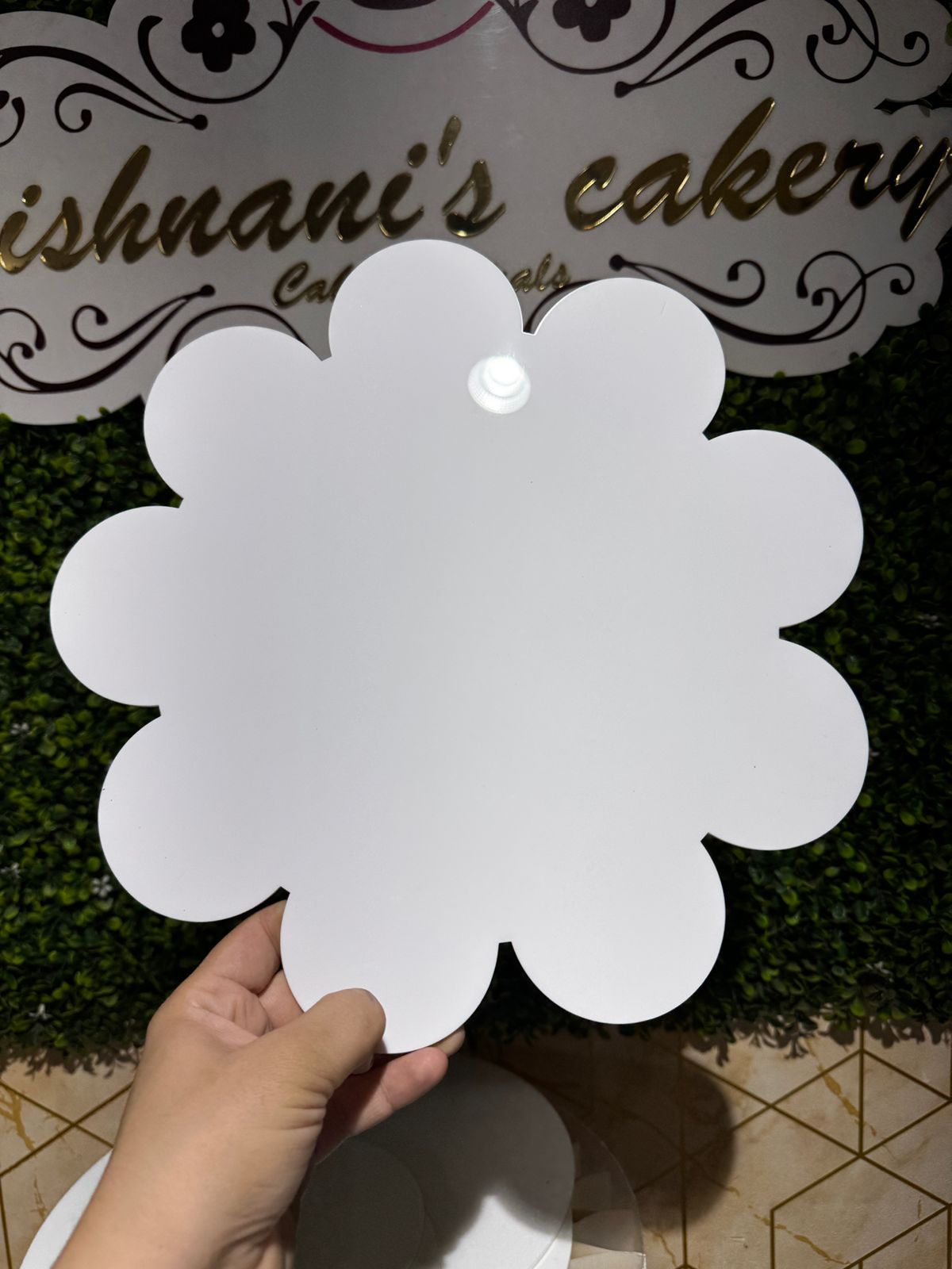 Acrylic Plate 8" (Ganache Plate)