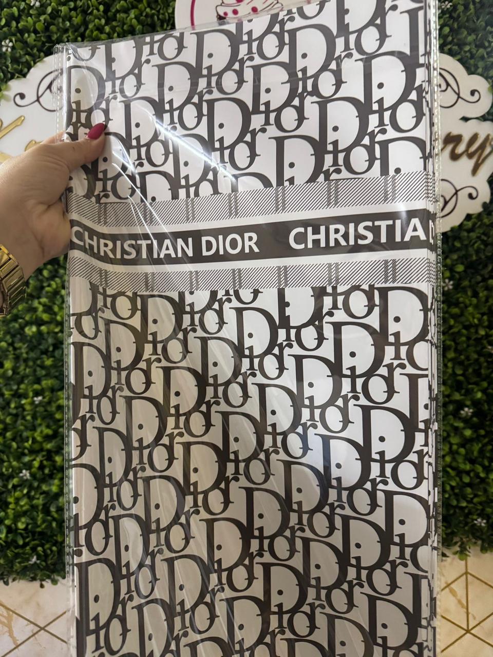 Brown Printed Bouquet Wrapping Sheet (Pack of 20)