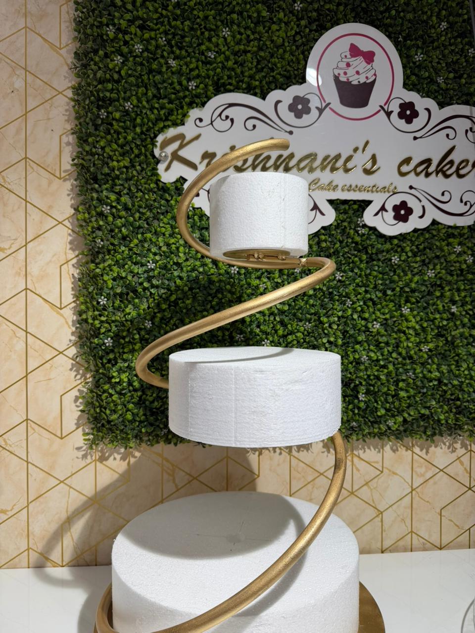 Floating Cake Stand
