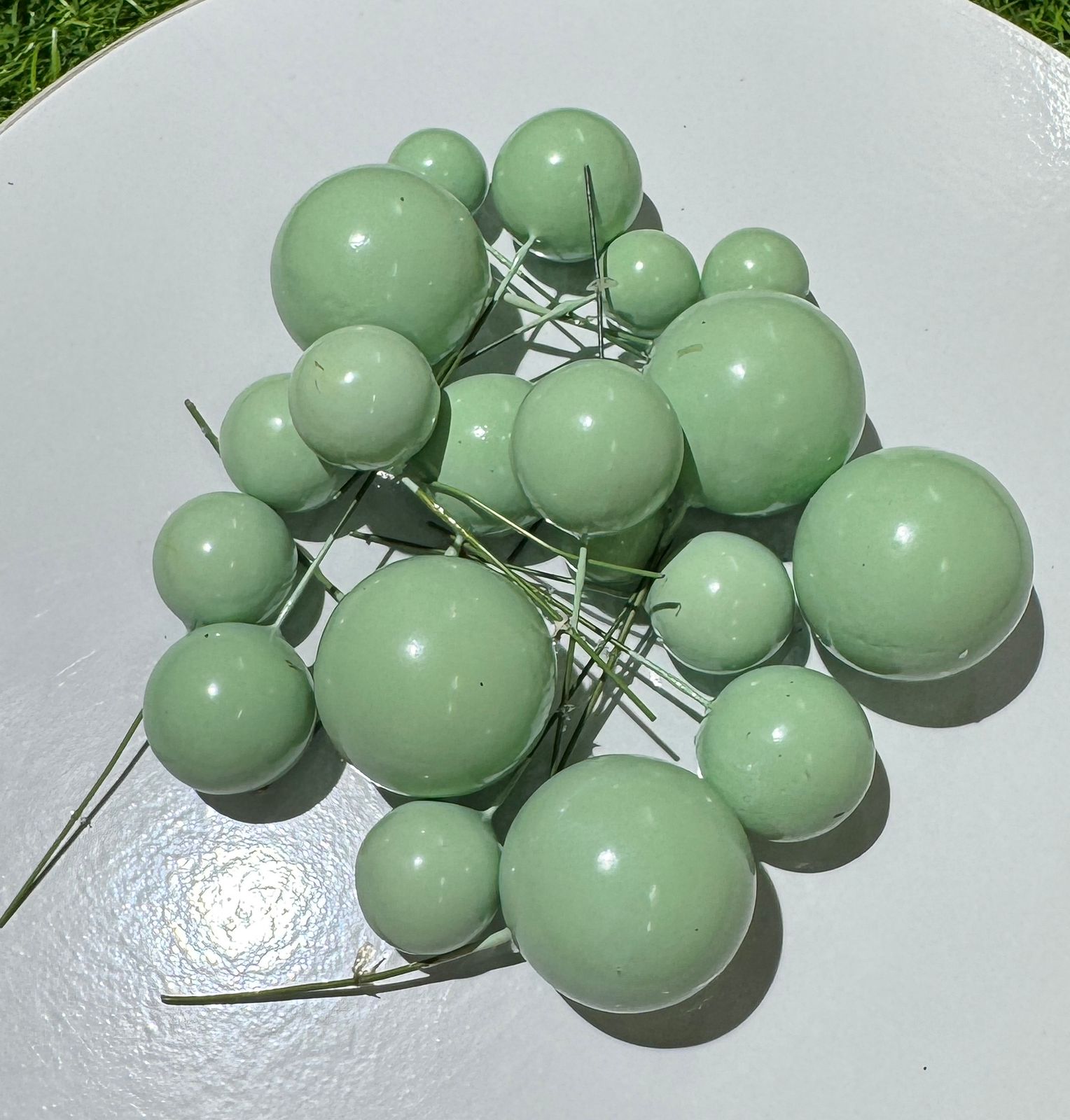Faux Balls (pack of 20 pieces )