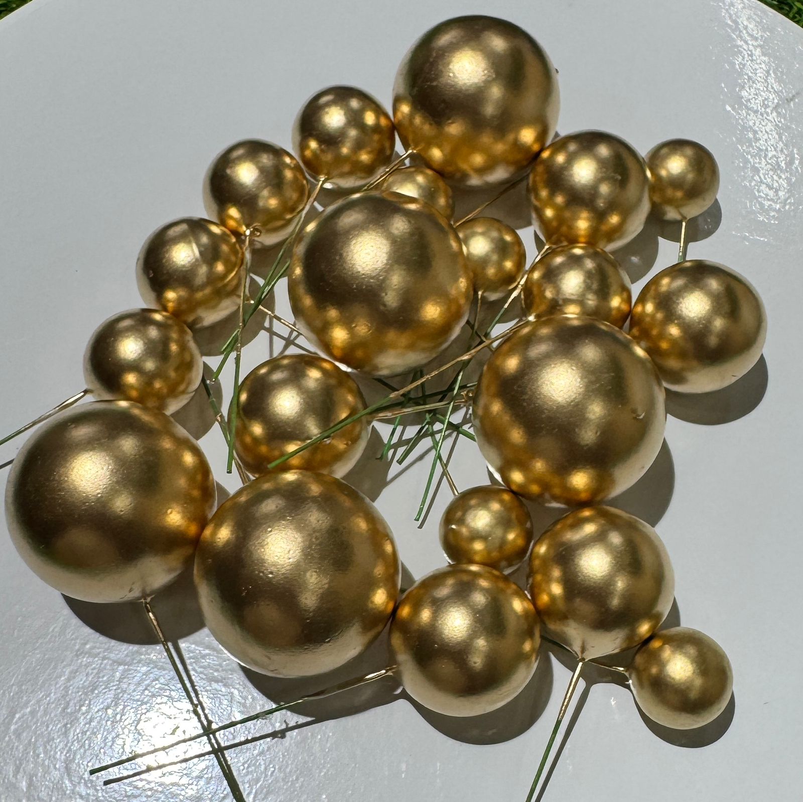 Faux Balls (pack of 20 pieces )