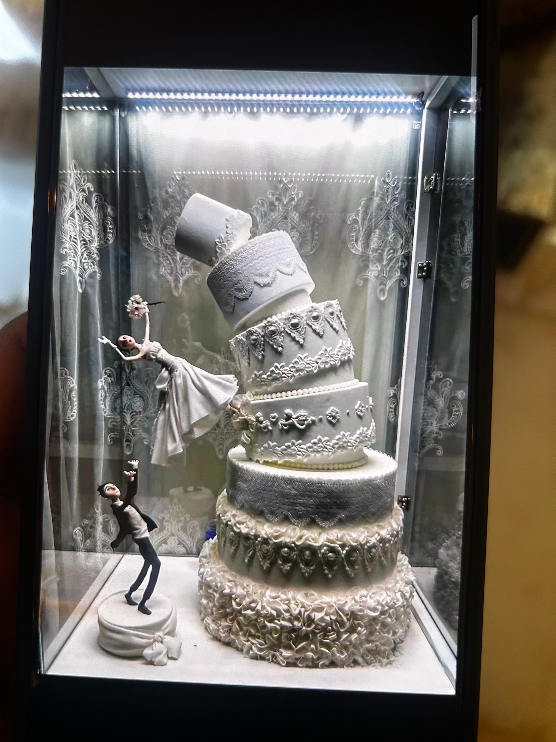 Anti Gravity Turvy Cake Stand (6 tier)