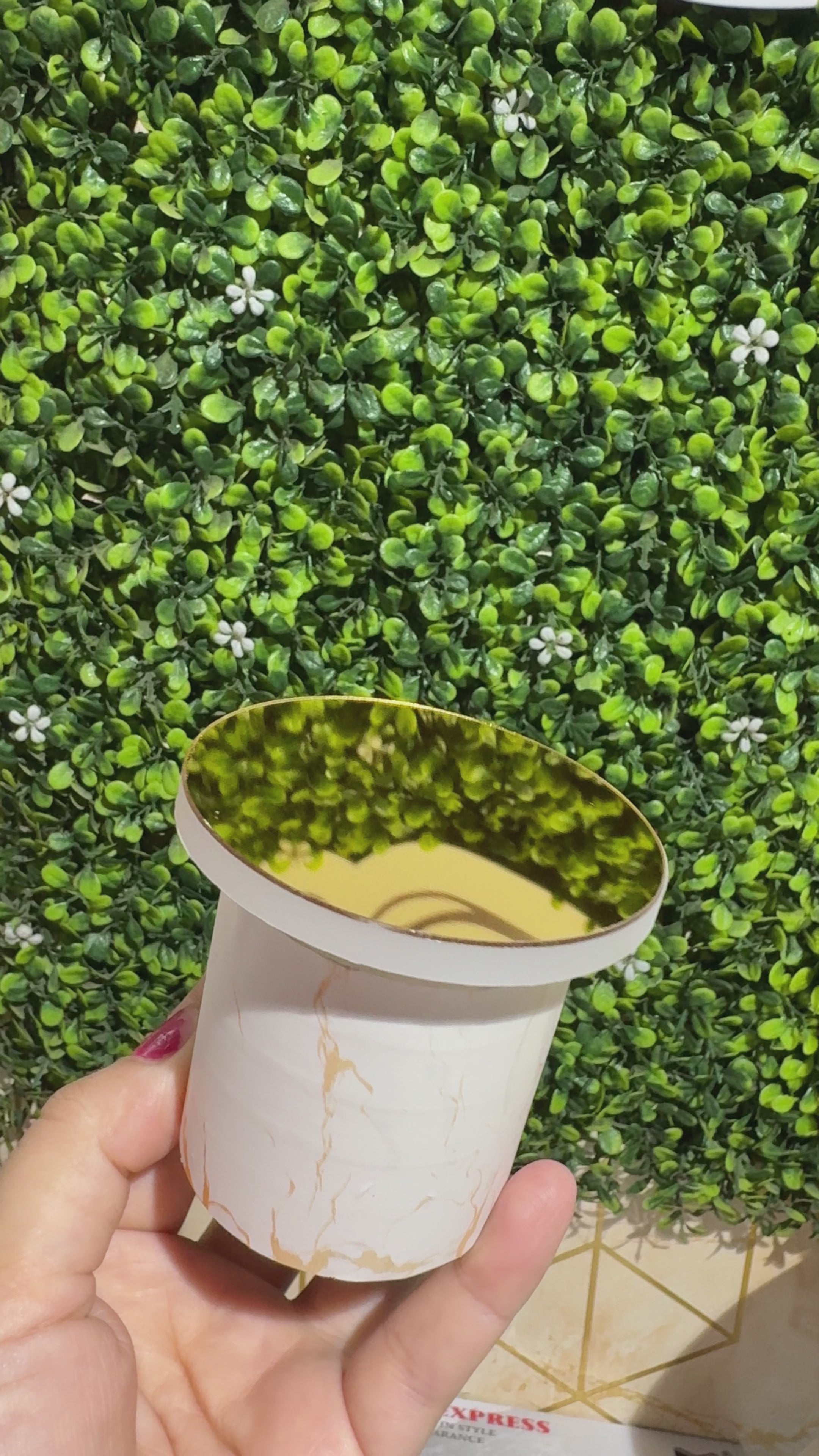 Mini Rotating Cake Stand